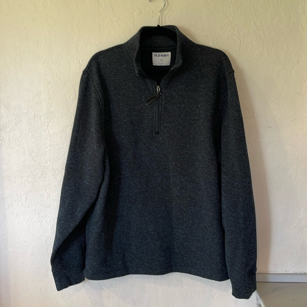 Old Navy Quarter Zip. Navy Blue. Size XL. Men’s